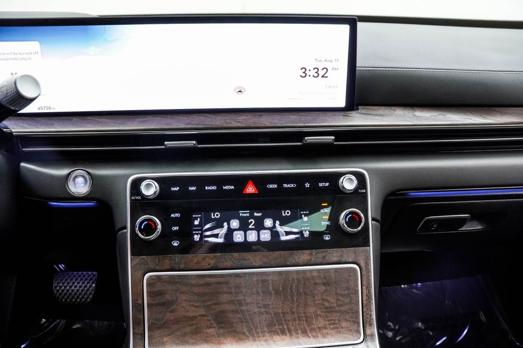 2025 Genesis GV80 2.5T Prestige