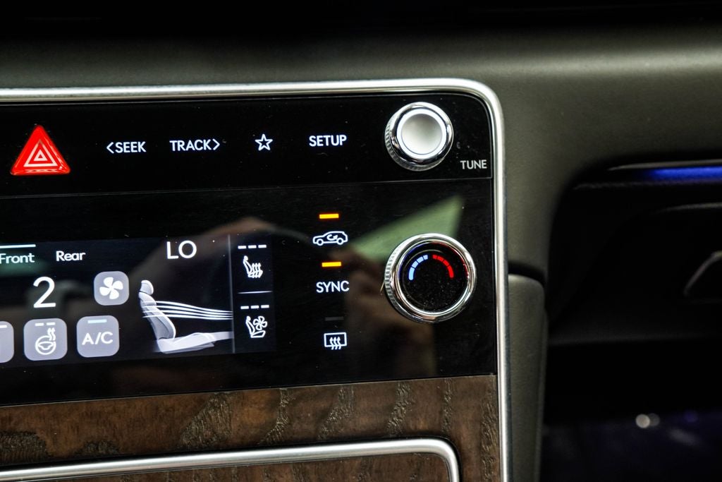 2025 Genesis GV80 2.5T Prestige