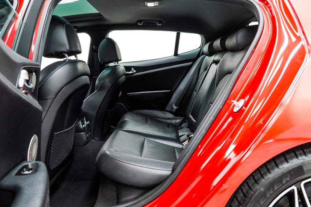 2023 Kia Stinger GT-Line