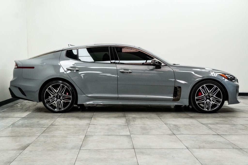 2023 Kia Stinger GT2