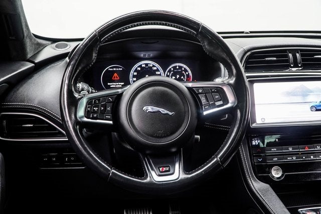 2018 Jaguar F-PACE S