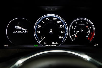 2018 Jaguar F-PACE S