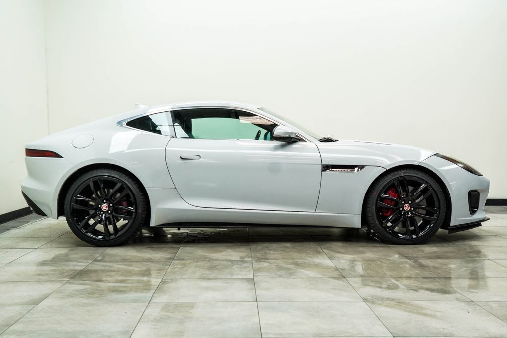 2018 Jaguar F-TYPE R-Dynamic