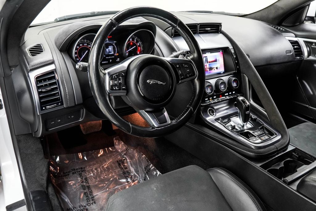 2018 Jaguar F-TYPE R-Dynamic
