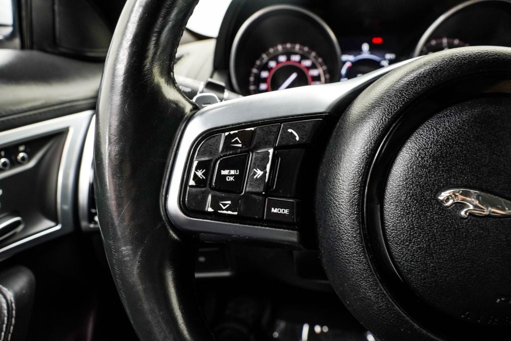 2018 Jaguar F-TYPE R-Dynamic