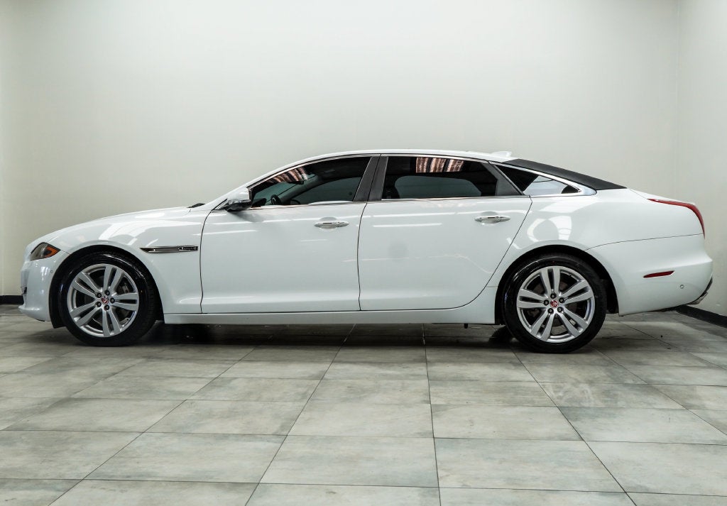 2016 Jaguar XJ XJL Portfolio