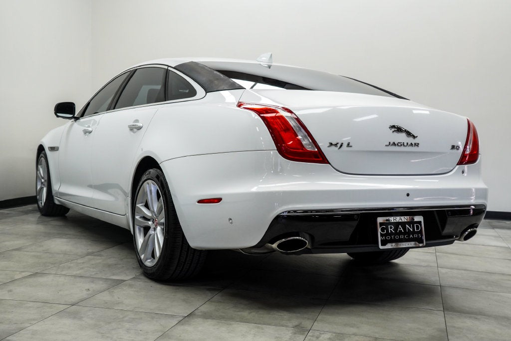 2016 Jaguar XJ XJL Portfolio
