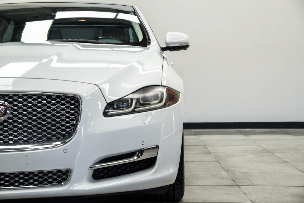 2016 Jaguar XJ XJL Portfolio
