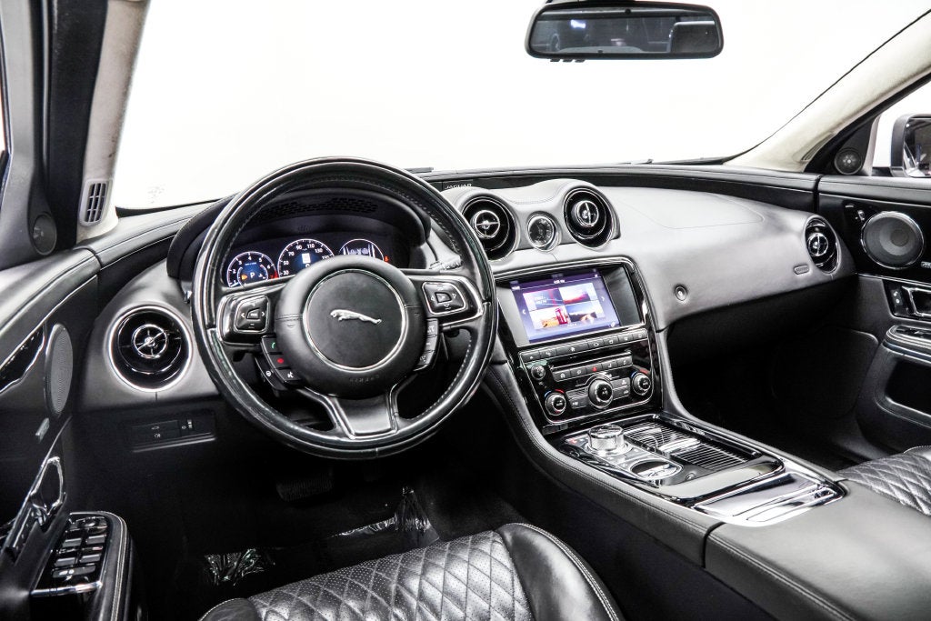 2016 Jaguar XJ XJL Portfolio