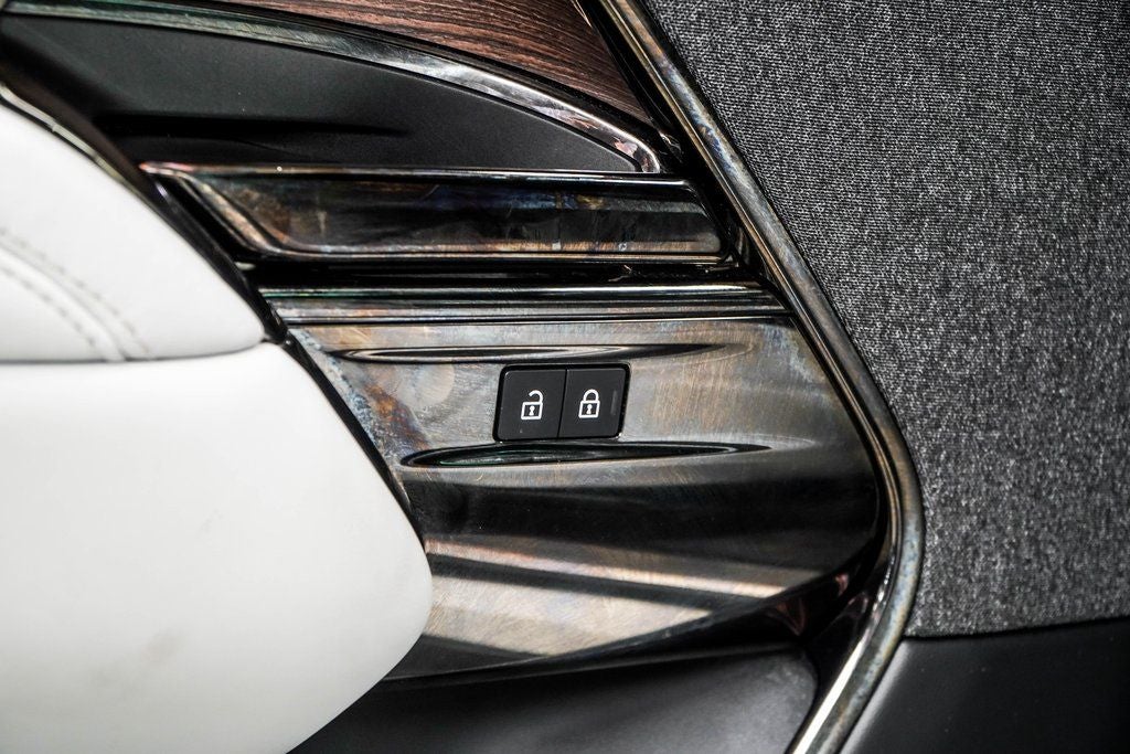 2023 Land Rover Range Rover Sport SE