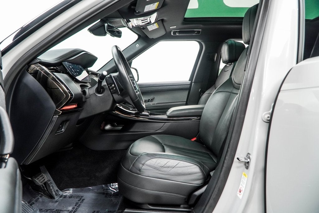 2024 Land Rover Range Rover Sport SE