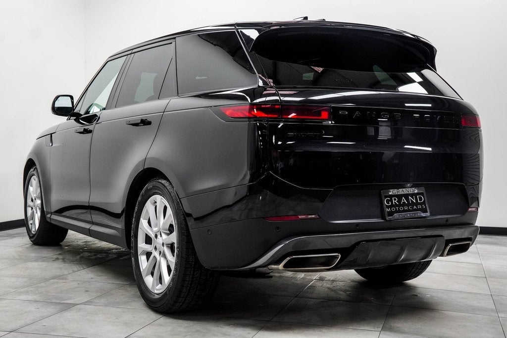 2025 Land Rover Range Rover Sport SE