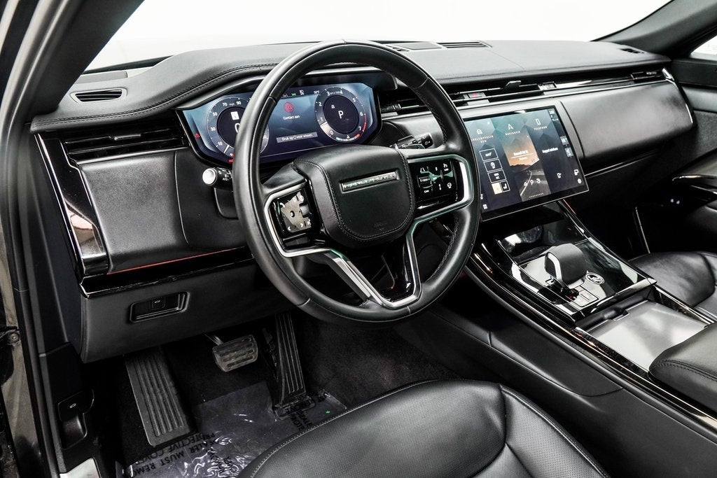 2025 Land Rover Range Rover Sport SE