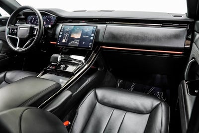 2025 Land Rover Range Rover Sport SE