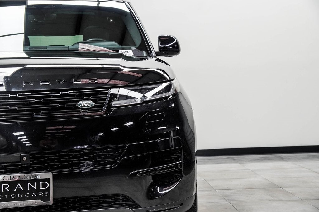 2025 Land Rover Range Rover Sport SE