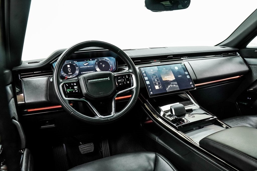 2025 Land Rover Range Rover Sport SE