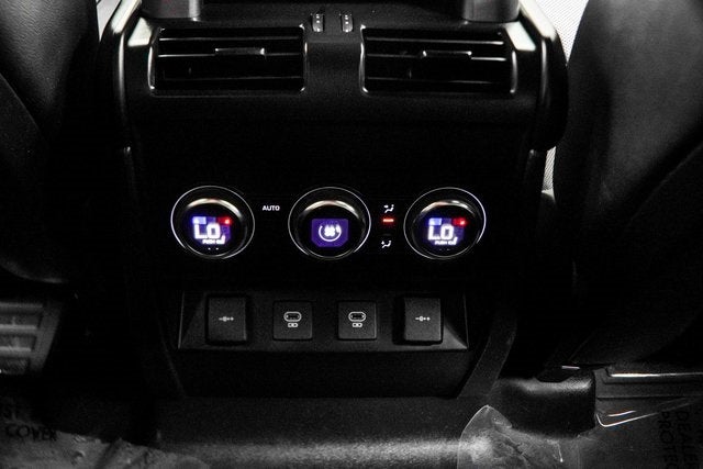 2022 Land Rover Defender 110 X-Dynamic SE