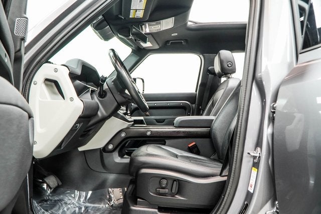 2022 Land Rover Defender 110 X-Dynamic SE