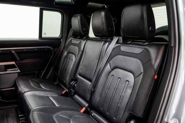 2022 Land Rover Defender 110 X-Dynamic SE