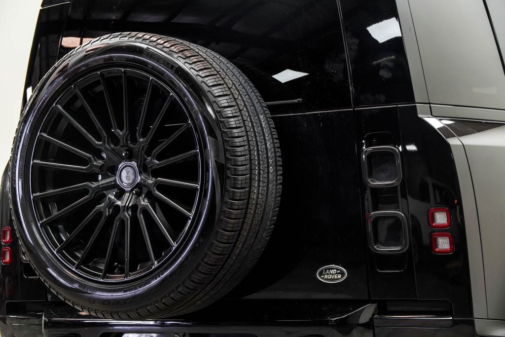 2022 Land Rover Defender 110 X-Dynamic HSE