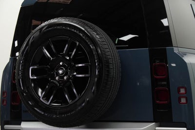 2025 Land Rover Defender 110 S