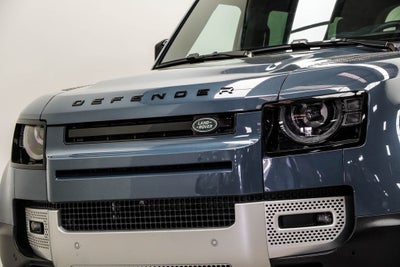 2025 Land Rover Defender 110 S