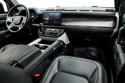 2025 Land Rover Defender 110 S