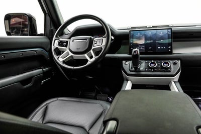 2025 Land Rover Defender 110 S