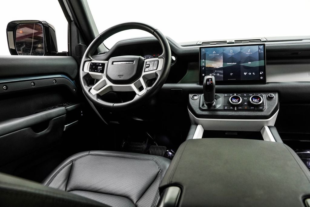 2025 Land Rover Defender 110 S