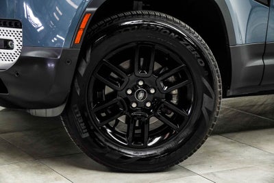 2025 Land Rover Defender 110 S