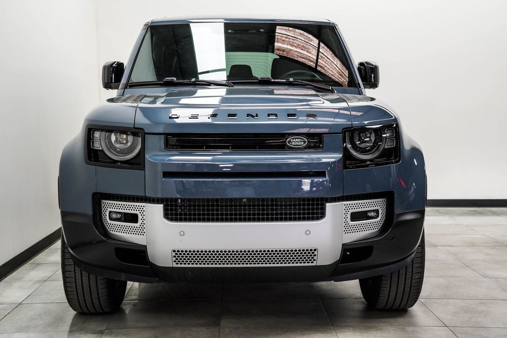 2025 Land Rover Defender 110 S