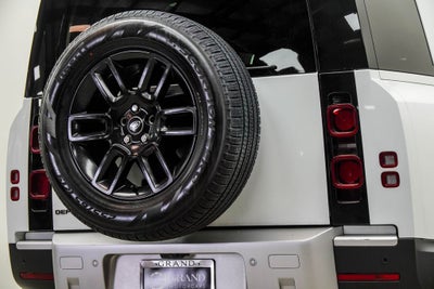 2025 Land Rover Defender 110 S