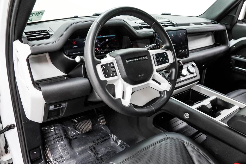 2025 Land Rover Defender 110 S
