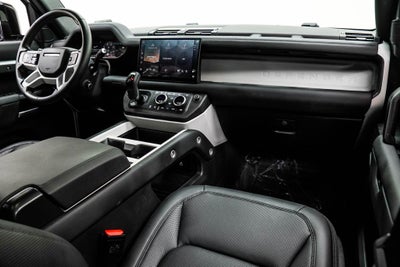 2025 Land Rover Defender 110 S