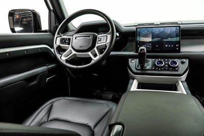 2025 Land Rover Defender 110 S