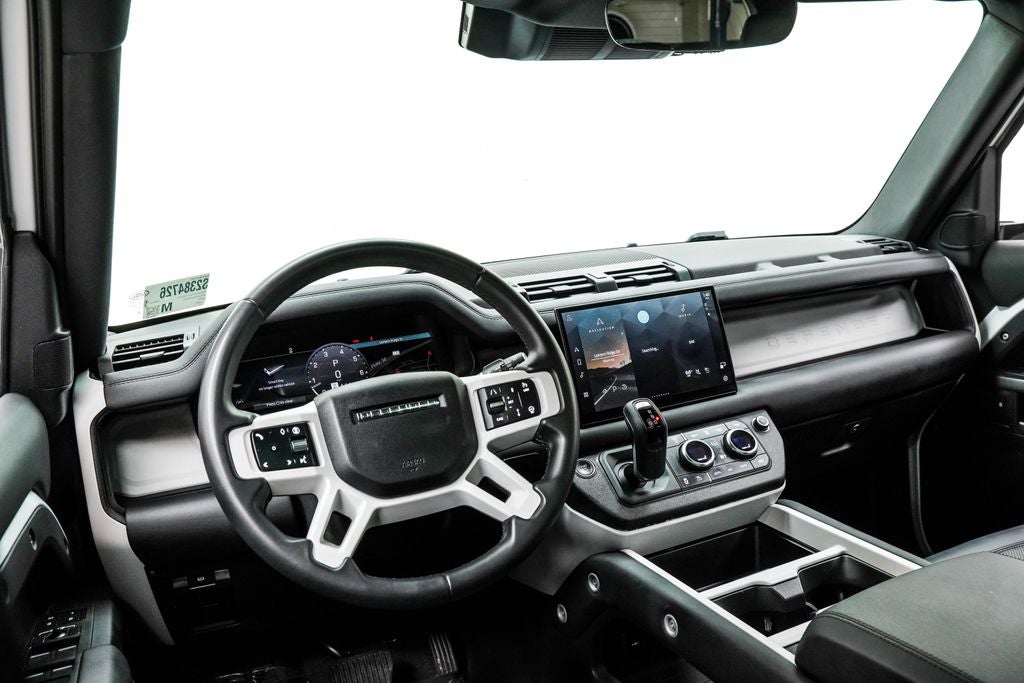 2025 Land Rover Defender 110 S