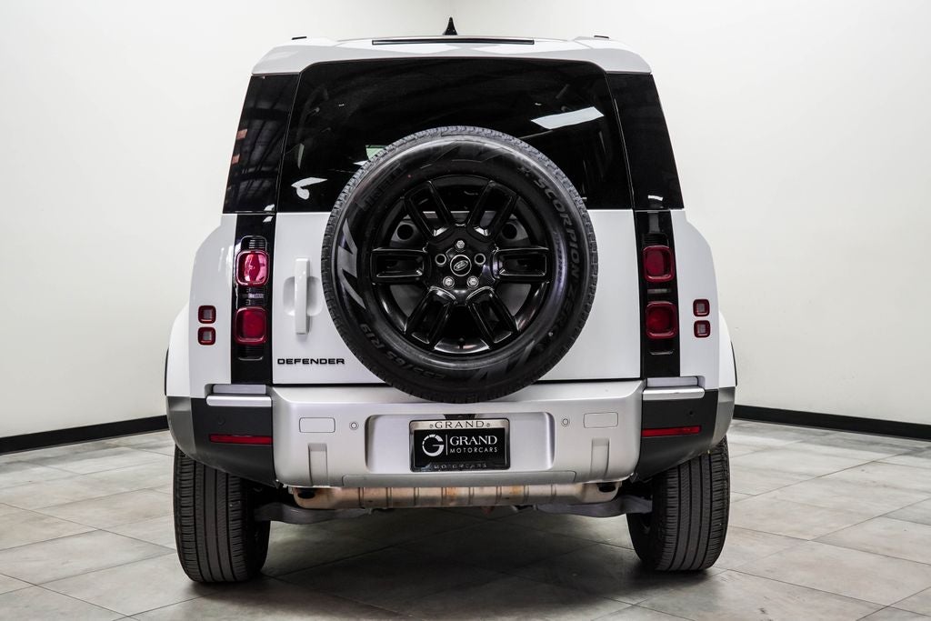 2025 Land Rover Defender 110 S
