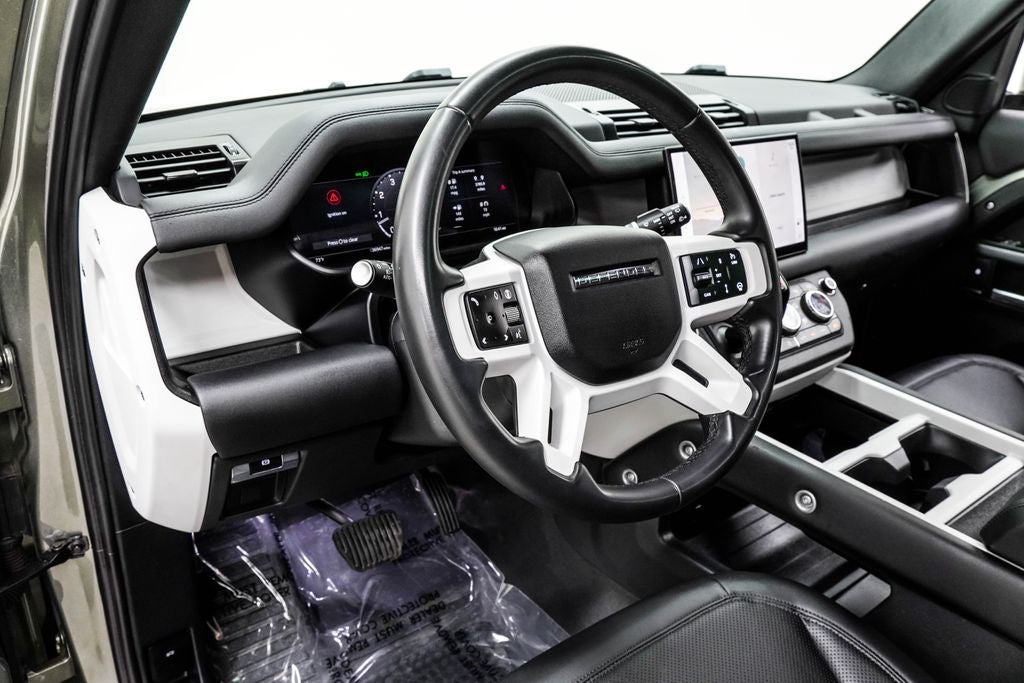 2025 Land Rover Defender 110 S