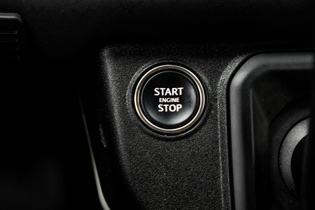 2025 Land Rover Defender 110 S