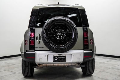2025 Land Rover Defender 110 S
