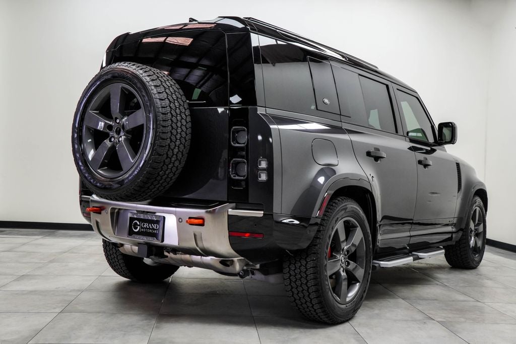 2024 Land Rover Defender 110 X