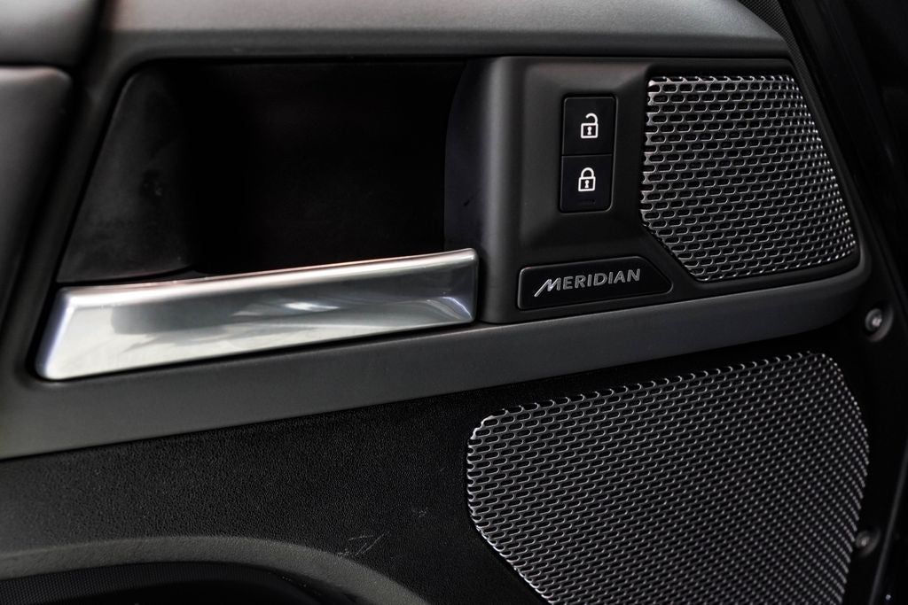 2024 Land Rover Defender 110 X