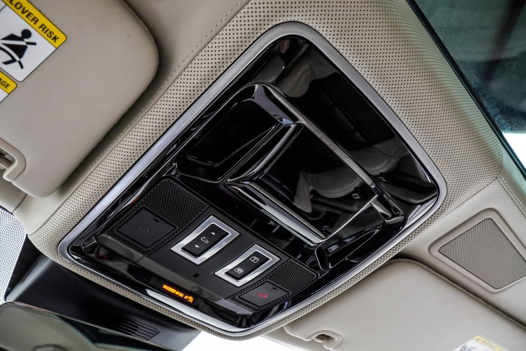 2017 Land Rover Range Rover SVAutobiography LWB