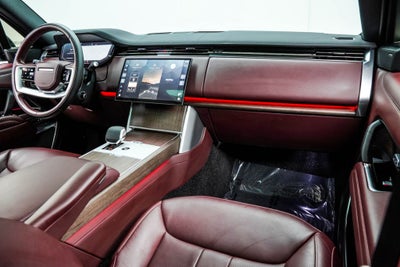 2024 Land Rover Range Rover SE