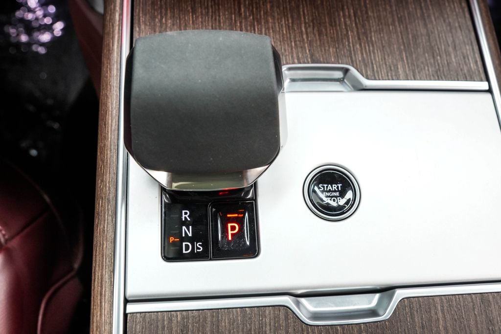 2024 Land Rover Range Rover SE