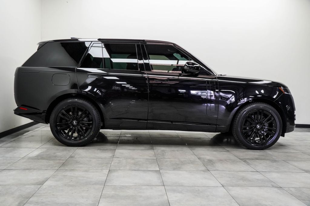 2024 Land Rover Range Rover SE