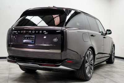 2023 Land Rover Range Rover SE LWB