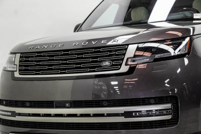 2023 Land Rover Range Rover SE LWB