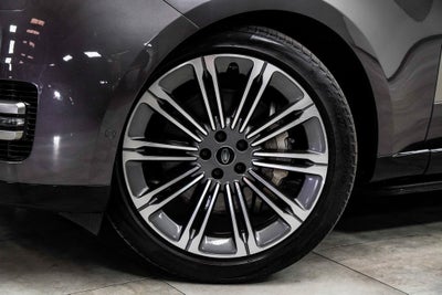 2023 Land Rover Range Rover SE LWB