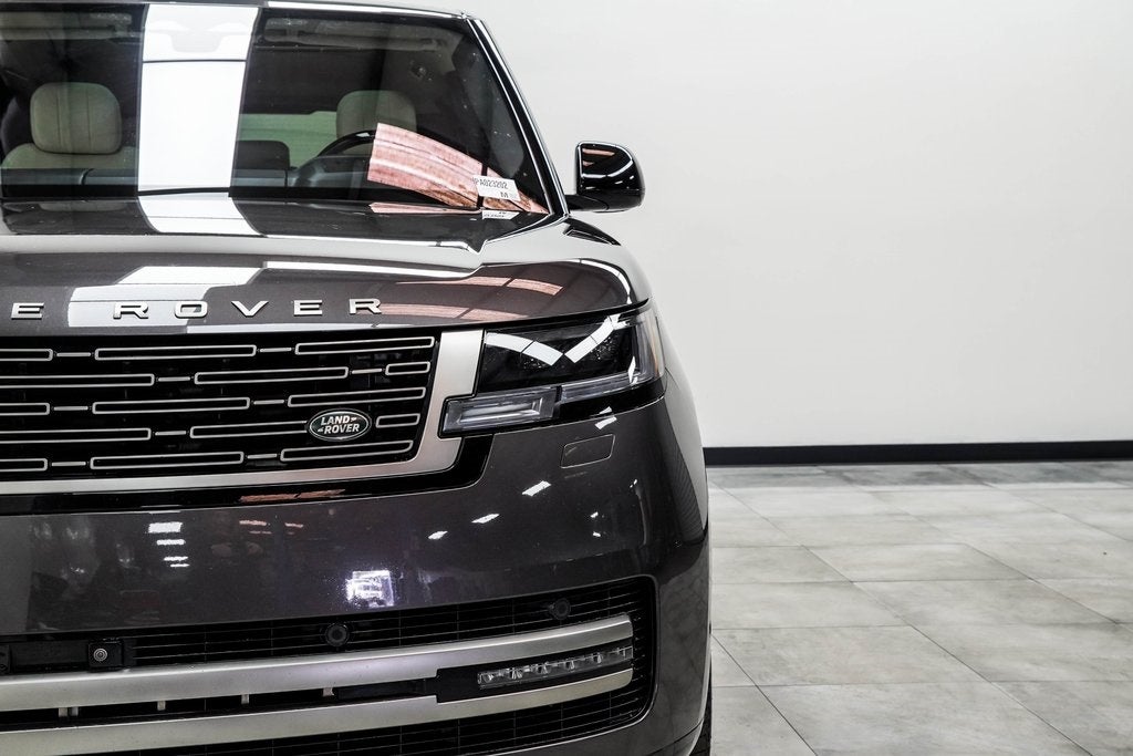 2023 Land Rover Range Rover SE LWB